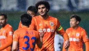 中超-费莱尼破门 山东泰山2-0河北提前三轮夺冠