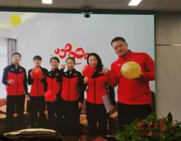 李琰：相信中国速滑队冬奥会一定取得佳绩