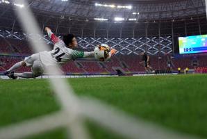 国奥队门将蹇韬：直面变数，专注追赶