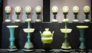 长安街畔 西藏民营企业家聆听国家大剧院与故宫之间的古今交响