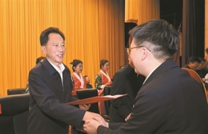 江苏省第十批援藏干部人才圆满完成使命载誉荣归