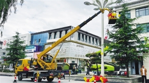 “拉萨不夜城”建设“加速度” 13日完成设备安装和食材准备