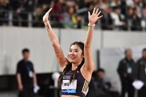 女子100米栏吴艳妮连续两站垫底 大赛磨砺，自信不减
