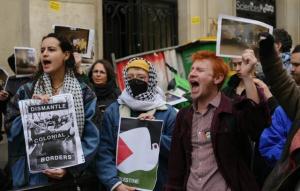 声援巴勒斯坦浪潮蔓延至法国高校 学生抗议警方清场行动