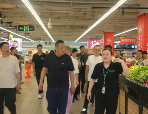 胖东来确认帮扶郑州一家超市 网友：再不帮扶一下，应该快倒闭了吧