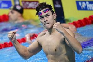 孙杨400米自由泳纪录12年未被打破 泳坛巨星解禁转型解说员