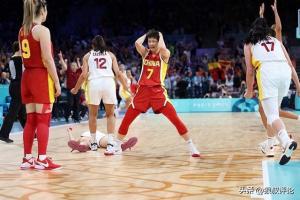 中国女篮四大后卫与世界级对手差距大 苏群列三大理由支持使用归化
