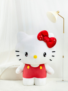 HelloKitty50周年了！周年限定公仔国内首发