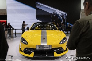 全網(wǎng)首拆小米SU7 Ultra,！金車標成財富密碼,？小米U7Ultra首遭魔性拆解