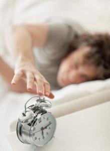 感覺沒睡好不等于身體真沒睡好 醫(yī)生說睡眠不用太追求完美