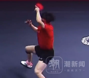 王楚欽預判了對手的預判，戰(zhàn)勝黃鎮(zhèn)廷晉級16強