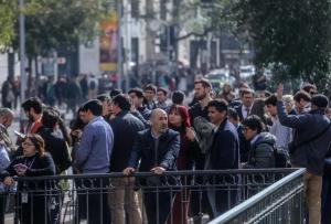 智利總統(tǒng)府等多棟建筑大規(guī)模疏散 燃氣泄漏引發(fā)警報