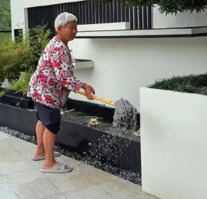 86歲自律女生高能量的一天是如何度過的