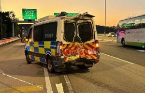 港深西部公路車禍致7傷 1警員墜橋 巴士司機(jī)涉嫌危險駕駛被捕