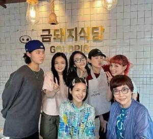 恭喜,！林依晨二胎得子，結(jié)婚十年順利迎來男寶,，小孩像爸爸很俊俏 母子平安喜訊傳來