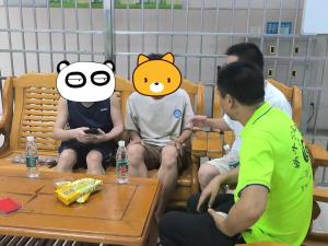 男子與母親發(fā)生口角后離家出走8年 多方助力終團圓