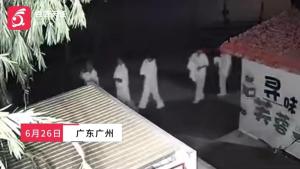 50多人凌晨穿白衣列隊行走 辟谷活動引發(fā)關(guān)注