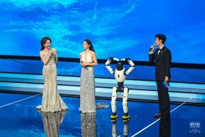 2025年中国金鸡百花电影节 光影盛宴启幕