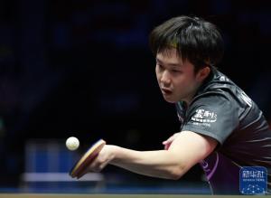 王楚钦获得全运会男单铜牌 4比1胜袁励岑夺铜