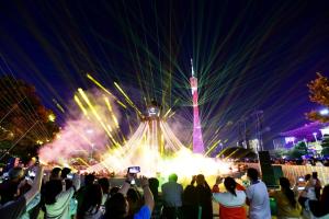 广州国际灯光节“鳌鱼”再巡游 光影盛宴点亮羊城