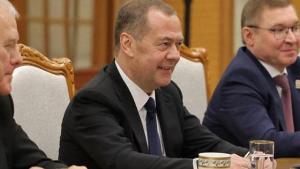 梅德韋杰夫評美國新版國家安全戰(zhàn)略 呼吁合作而非對抗