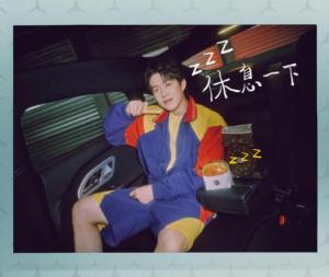 王楚欽因傷退賽 暖心擁抱對手