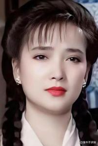 何晴做顱腦手術(shù)后語言表達(dá)受影響 病魔抗?fàn)幗K落幕