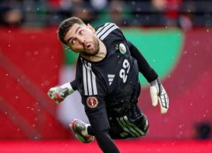 齐达内见证！27岁儿子立功：2场零封 提前出线 创29年纪录 阿尔及利亚新门神