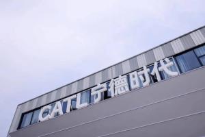 韩国电解液龙头拿下宁德时代大单 创纪录订单助力全球布局