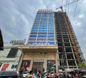 柬埔寨一赌场酒店有女子坠楼身亡 警方追查涉事房间内中国籍男子