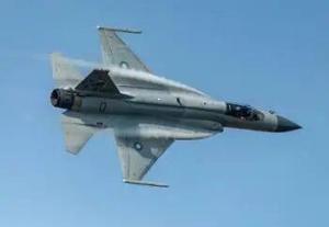 枭龙战机出口迎爆发期 6国或采购 多国空军排队购买