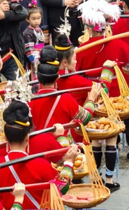 大家还在上班这个侗寨已经在过年了 提前感受年味盛宴