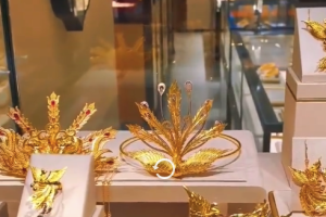 金饰价格跌到1561元 一夜跌7元