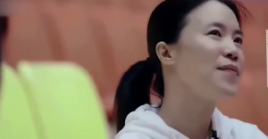 王楠女儿遇孙颖莎：我妈比你厉害