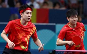 国乒顺利抵达重庆 备战冠军赛