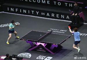 出局！孙颖莎2-4蒯曼输在哪？前三板抢不过，正手大角被打穿：国乒女单核心止步八强