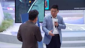 余承东称智能车进入体系决胜周期 拼整套体系能力阶段