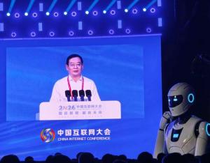 中国电信副总经理栾晓维:推动从传统流量经营向Token经营转型,加速AI综合服务商转型