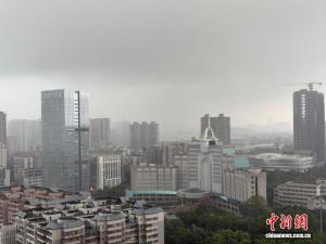 广东最大降雨量达211.4毫米 多地遭遇强降雨袭击