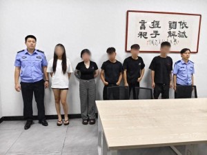 柳州警方整治飙车炸街零点行动再发力！279人挨个劝返，还有人被叫来了家长