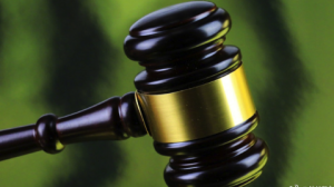 高管号召全员朋友圈曝光员工 被判道歉赔钱