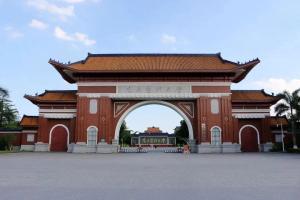 巡视组已关注南方医科大学坠楼事件 校方成立专项工作组