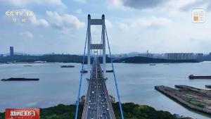 假期步入尾声山西阳泉游子踏上返程 全国迎来返程高峰