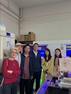 高校副教授发文恭喜导师获诺奖 昔日恩师今朝荣光