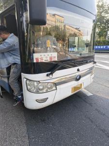 重庆小伙到丽江旅游坐22小时大巴返程 长途体验引发热议