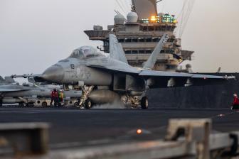 時隔一周美航母艦載機再出事故墜海 攔阻系統(tǒng)故障疑為原因