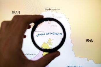 美或派军舰赴霍尔木兹海峡为油轮护航 伊朗控制海峡局势紧张