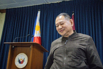 菲律宾参议院警卫长被停职 枪声事件引发政坛震荡