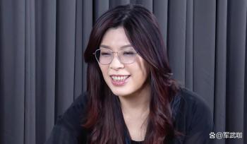 郑丽文对话馆长：两岸真的不要打仗！