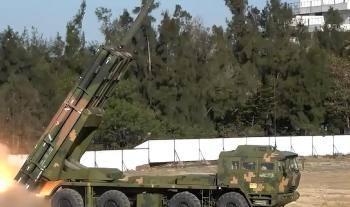 全部命中！东部战区实弹射击画面 精准打击震撼全球